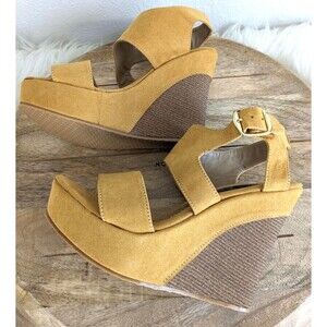 Womens Mustard Suede Platform Wedge Sandals Size 7 | Lightweight & Comfy NEW